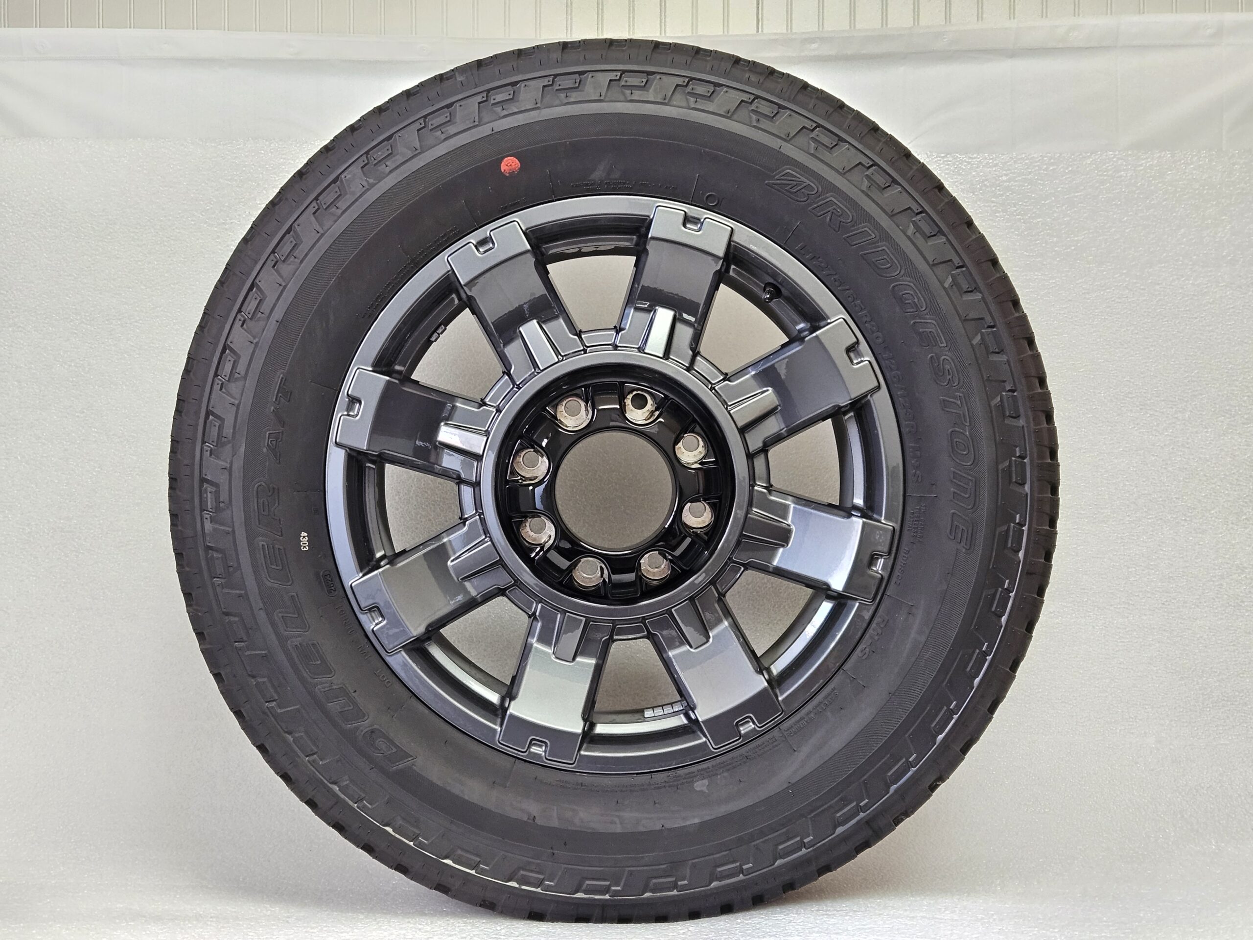 20″ F250 Wheel and Tire