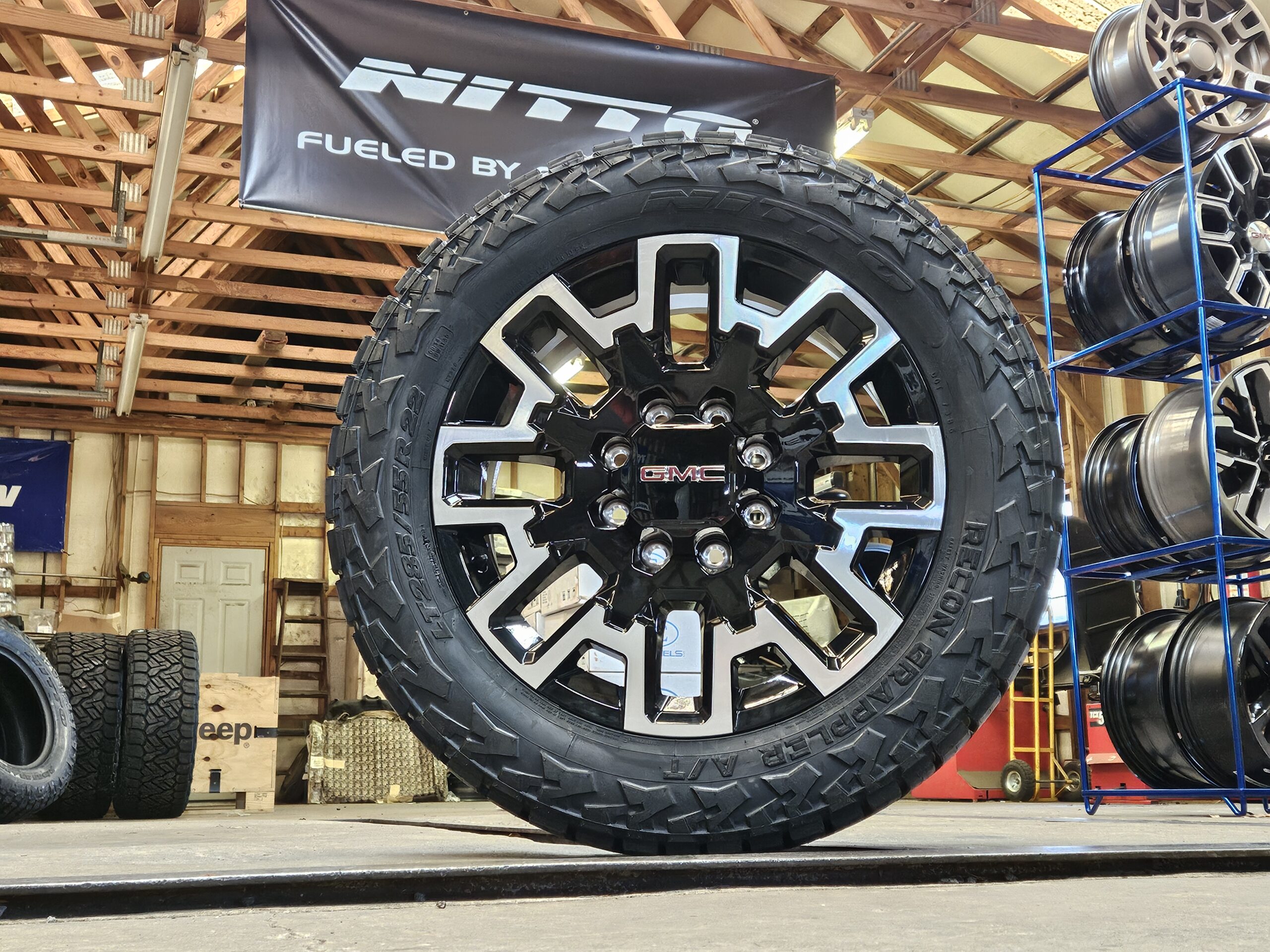 22″ Factory GMC/Chevrolet OEM Wheel and Tire Package